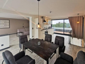 Avida Penthouse 1718